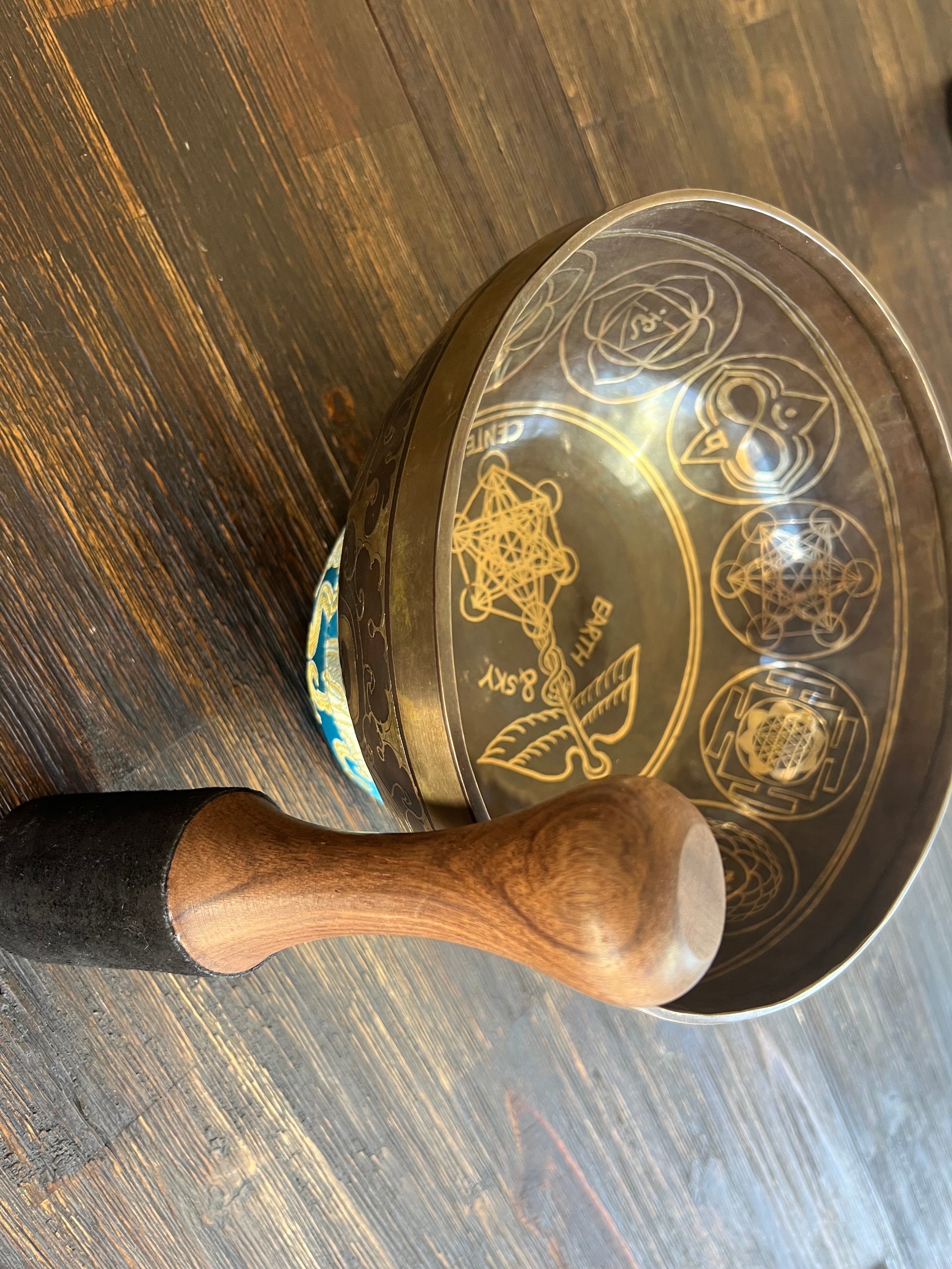 Earth, Sky, Center handmade with exquisite detailed Singing Bowls