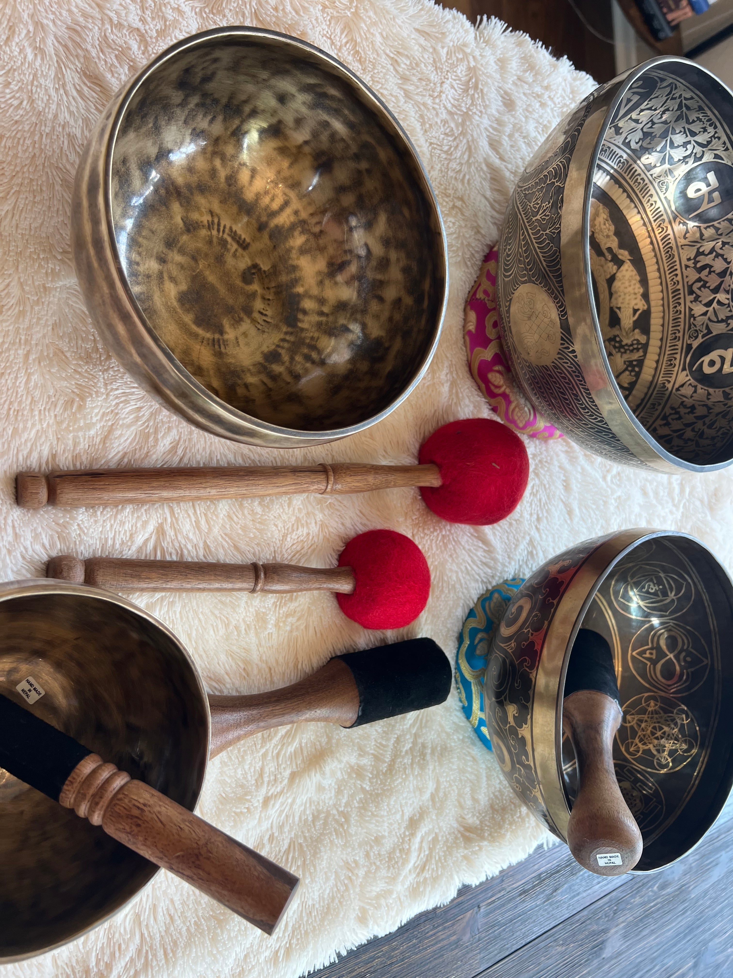 Bundle package SAVE $500 singing bowls.. set of 4