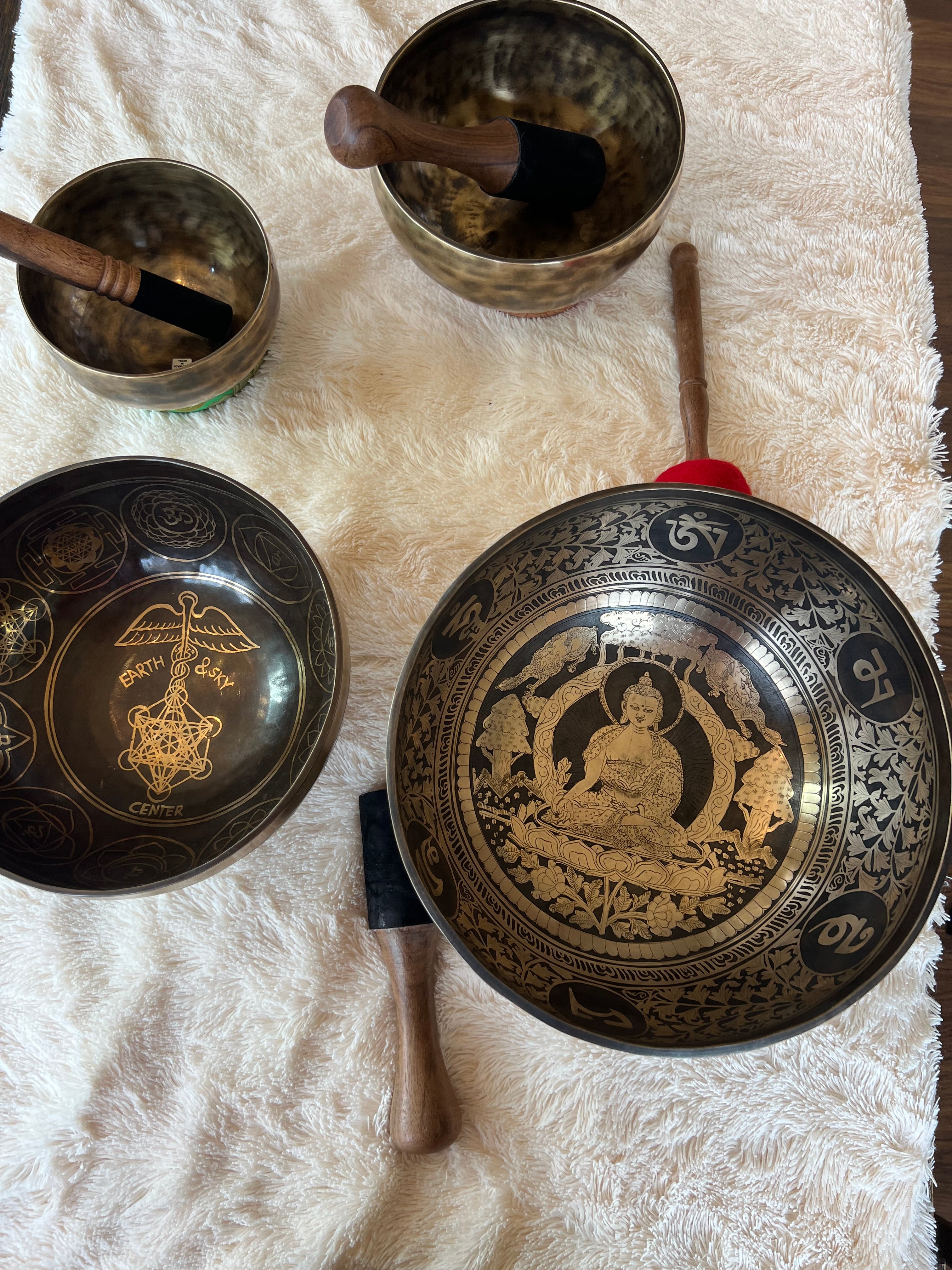 Bundle package SAVE $500 singing bowls.. set of 4