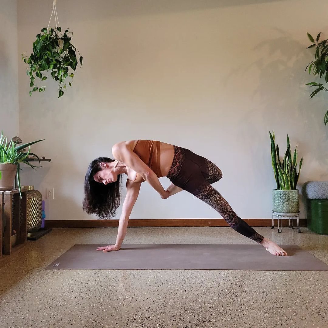 Sandalwood Mandala High Waist Yoga Leggings – Sunia Yoga
